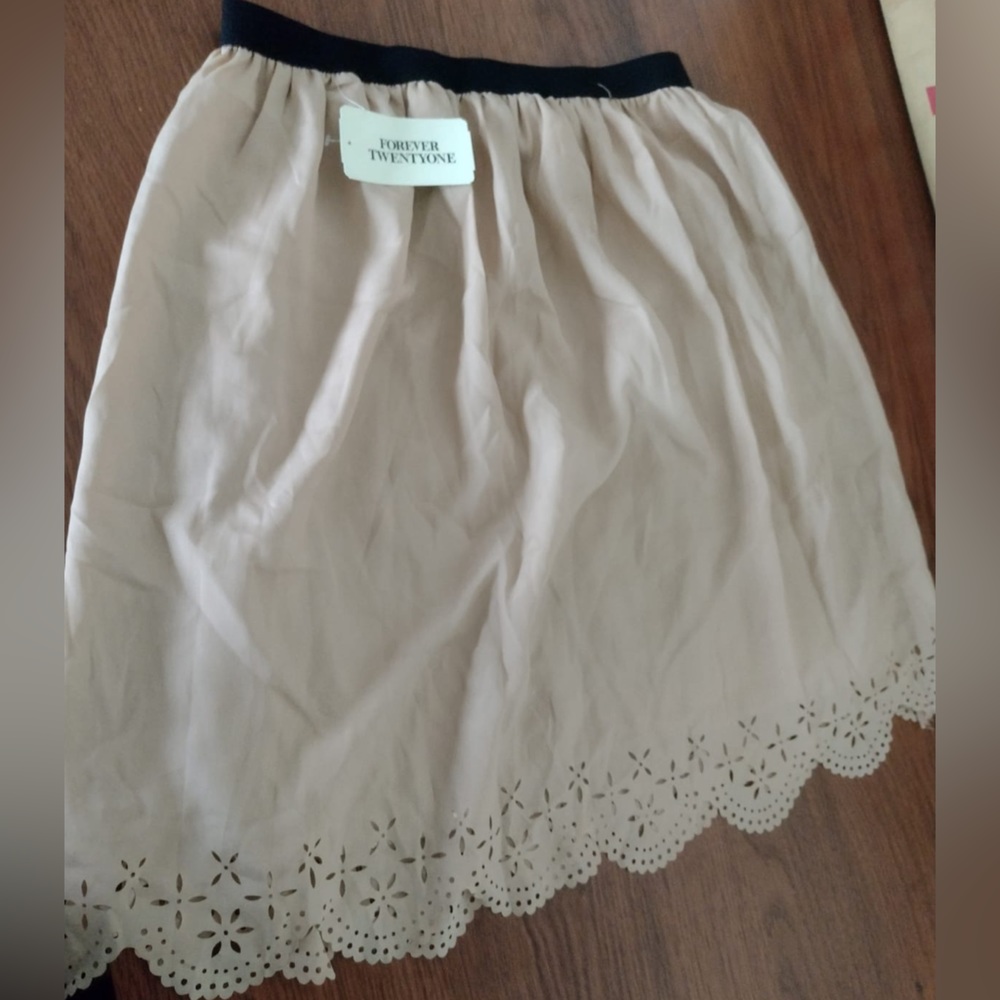 Skirt Forever21 pale pink